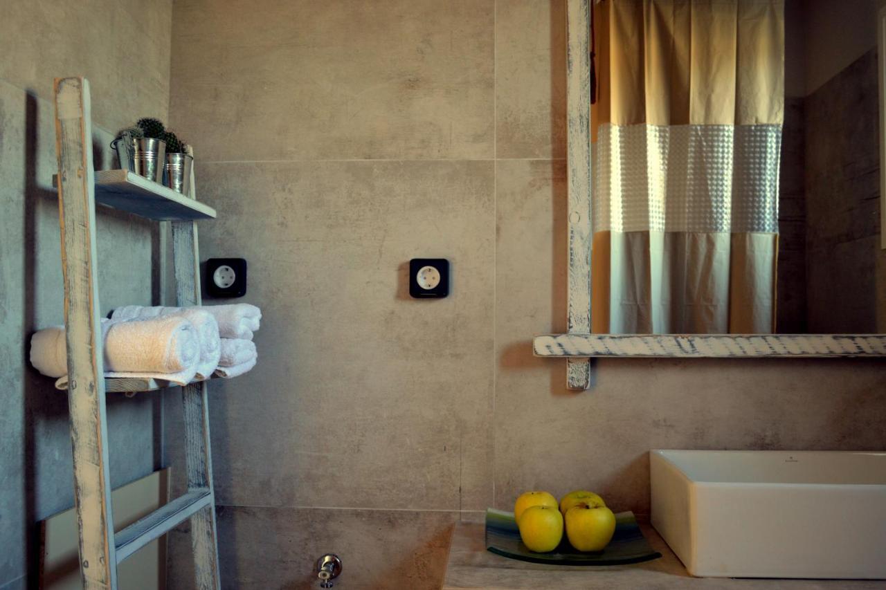 Ammos Luxury Suites Elia  Exterior foto
